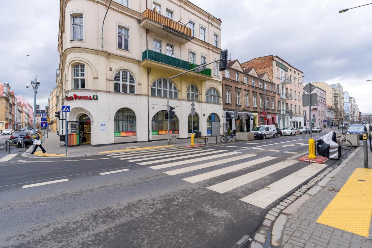 Old Town Garbary By Renters Apartment Poznan