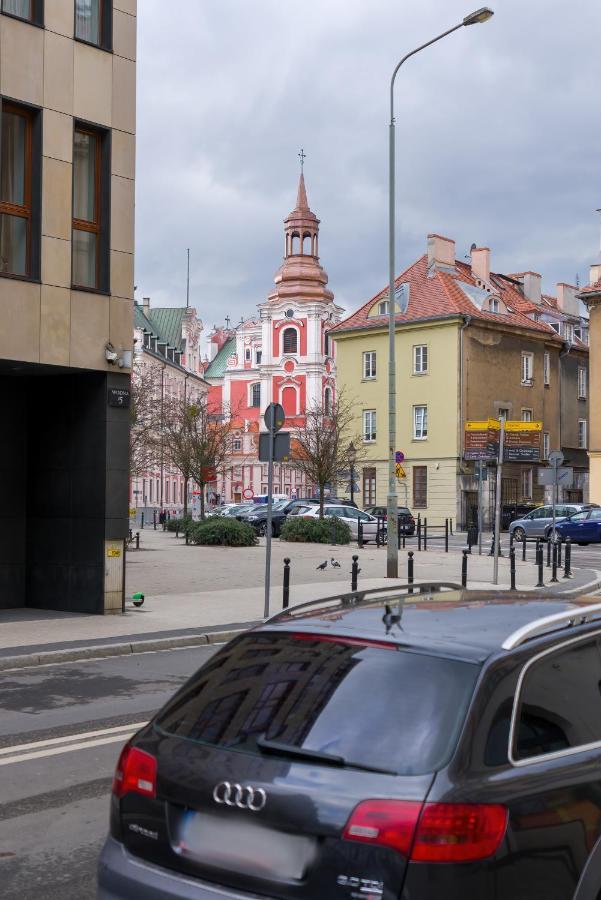 Old Town Garbary By Renters Apartment Poznan
