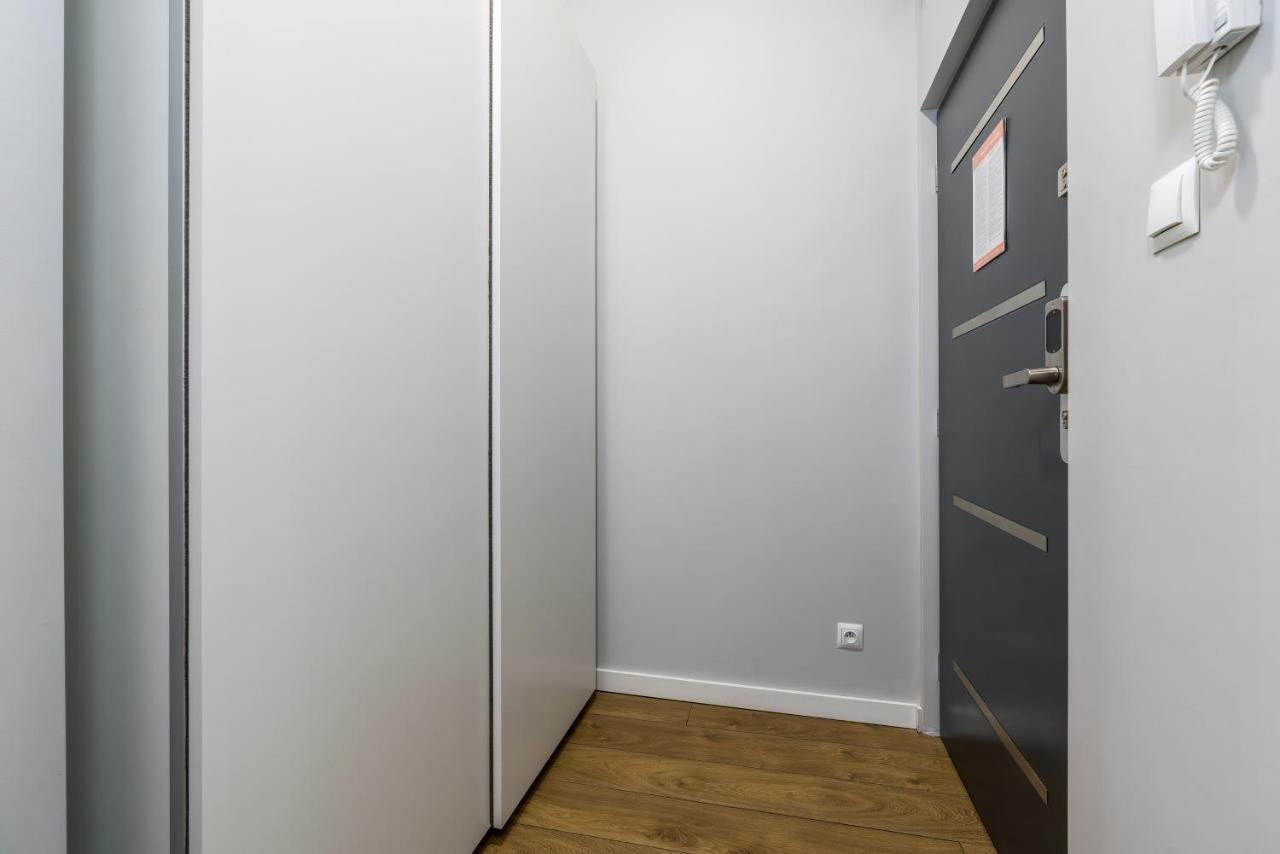 Old Town Garbary By Renters Apartment