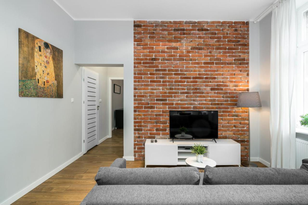 Old Town Garbary By Renters Poznan